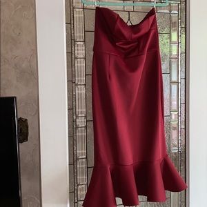 Deep red strapless cocktail dress ✨